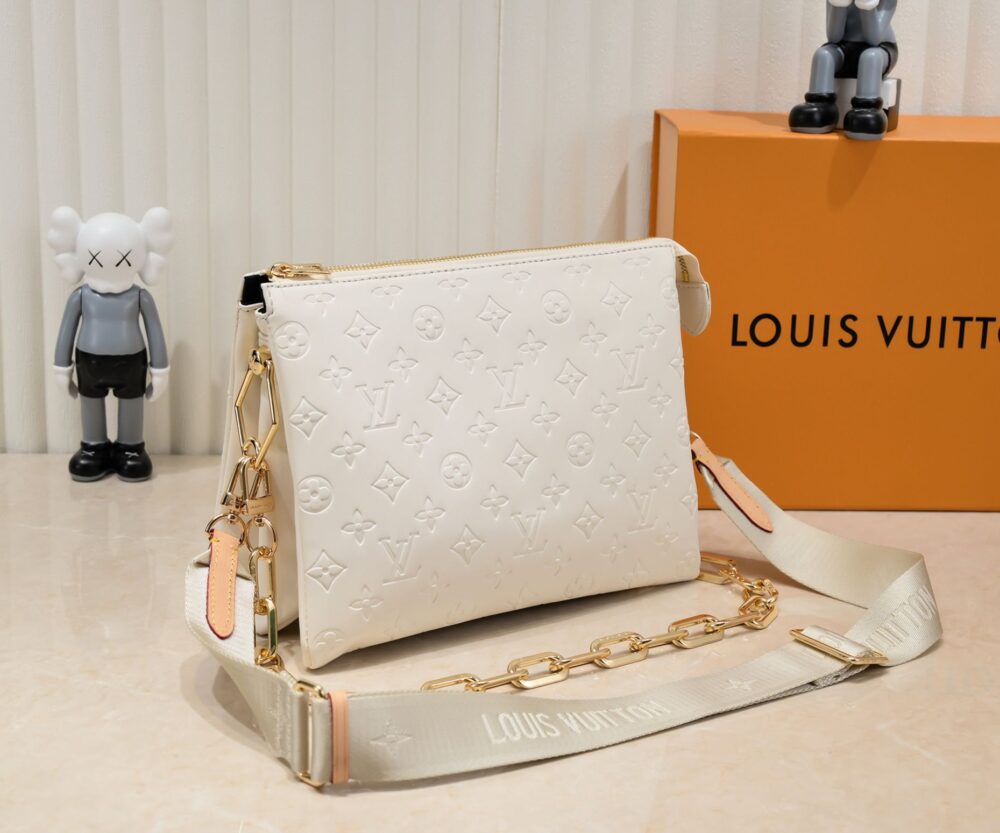 LOUIS VUITTON COUSSIN PM CREAM 26CM M57793 - Image 8