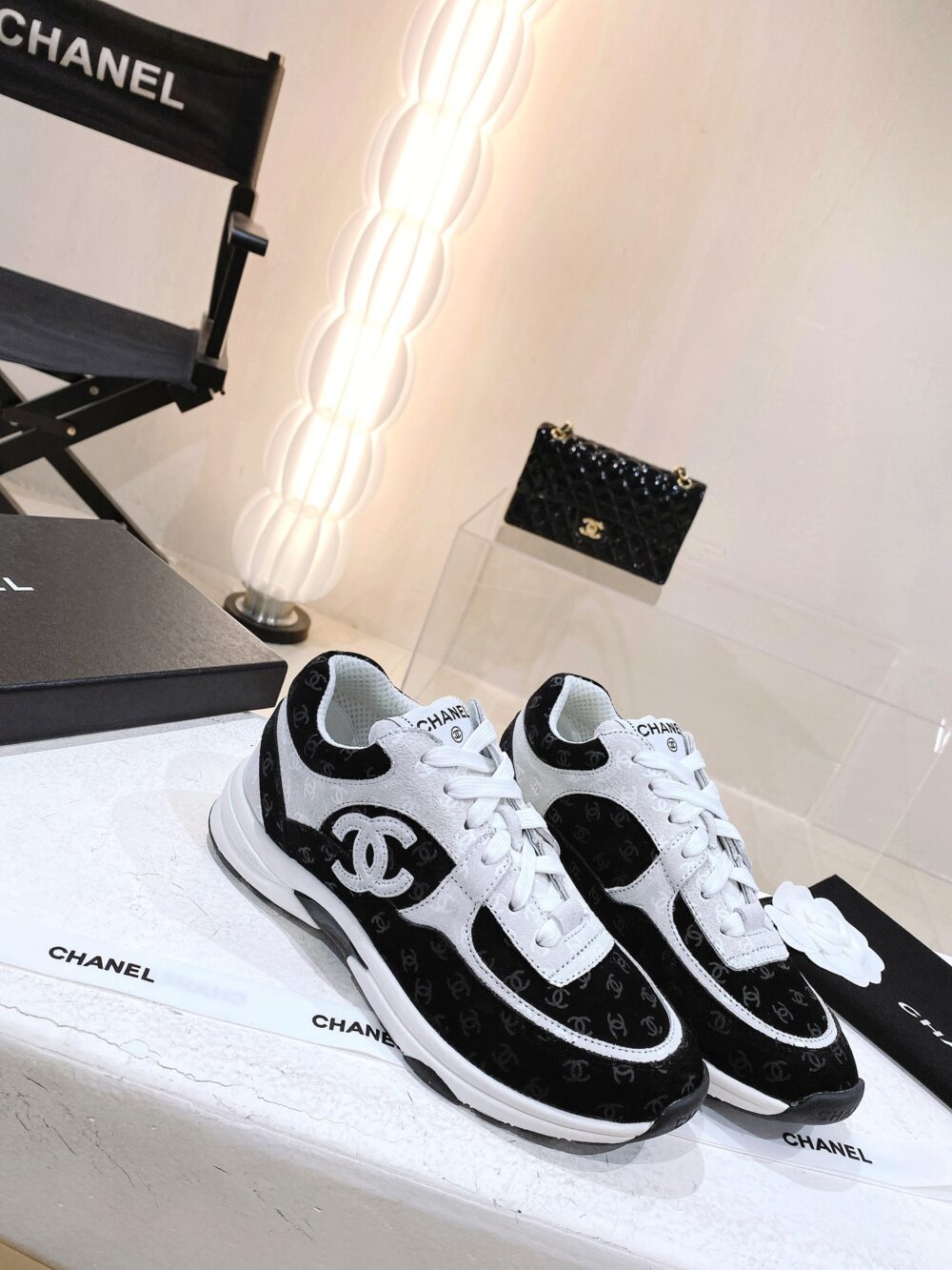 CHANEL PRINTED SUEDE CALFSKIN SNEAKERS WHITE AND BLACK G39230 X56653 94305 - Image 8