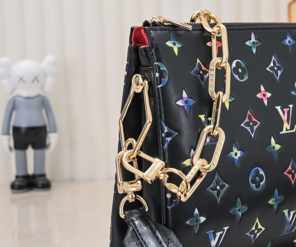 LOUIS VUITTON BOLSO COUSSIN PM BLACK 26CM M21353 - Image 10