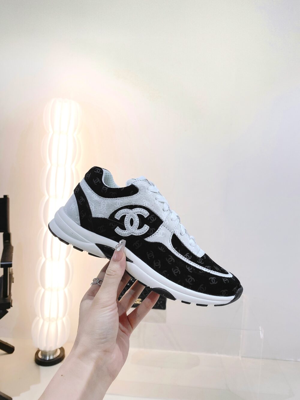 CHANEL PRINTED SUEDE CALFSKIN SNEAKERS WHITE AND BLACK G39230 X56653 94305 - Image 6