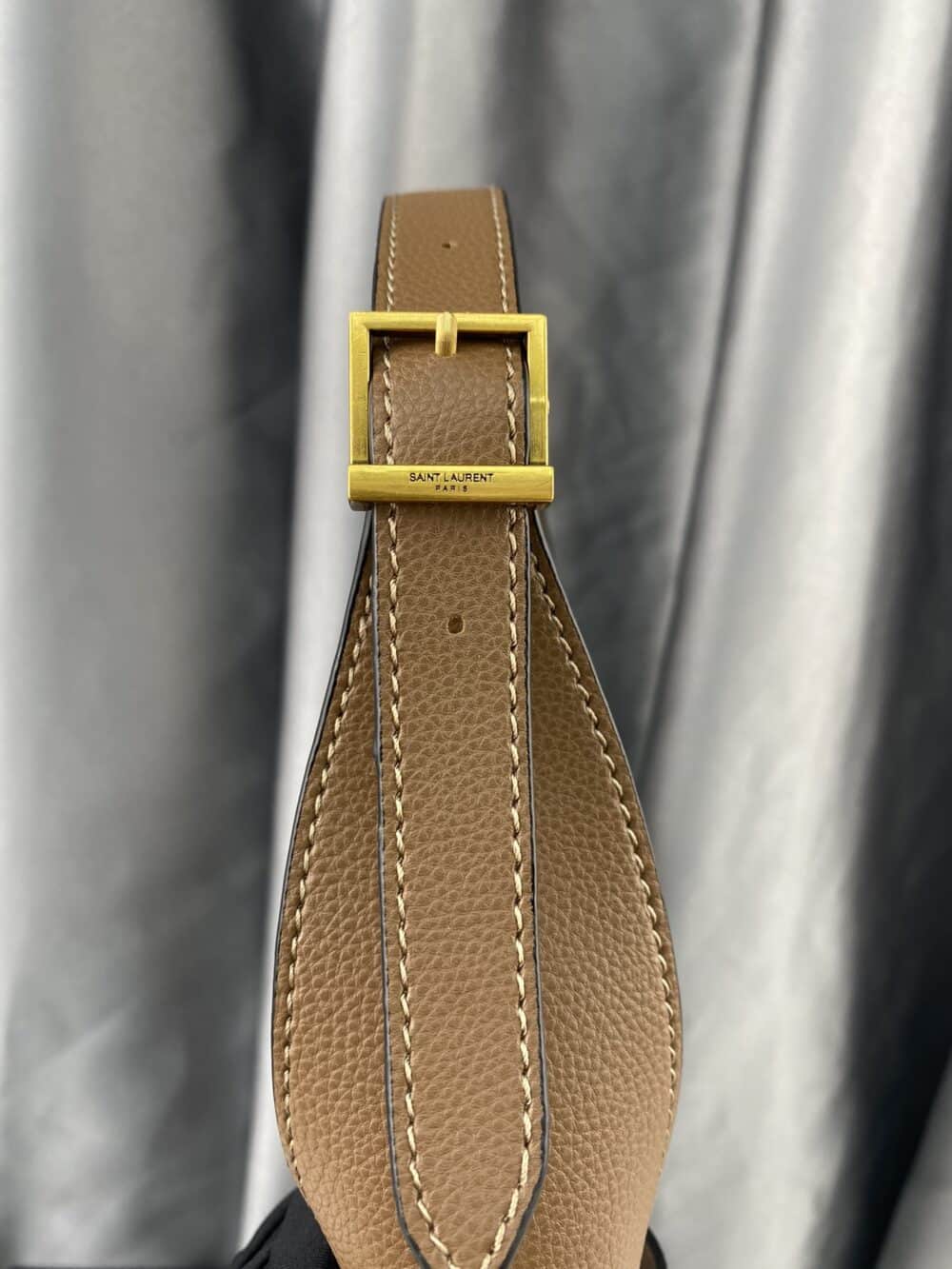 SAINT LAURENT LE 5 À 7 SOFT SMALL HOBO BAG IN SMOOTH LEATHER BROWN - Image 4