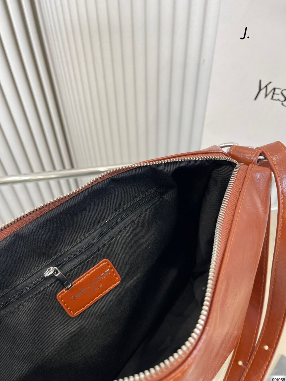 SAINT LAURENT SMOOTH LEATHER MEDIUM PEDRO BAG BROWN - Image 3