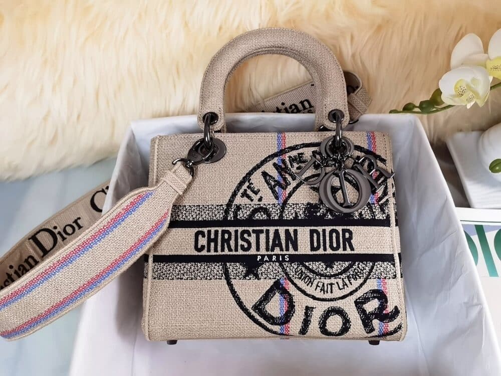 Alternative view of DIOR MEDIUM LADY D-LITE BAG BEIGE JUTE CANVAS EMBROIDERED WITH UNION MOTIF M0565BRUW_M918 24CM