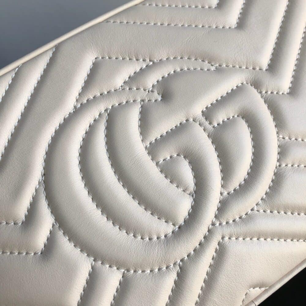GUCCI MARMONT SMALL MATELASSE SHOULDER BAG 447632 DTD1T 9022 - Image 5