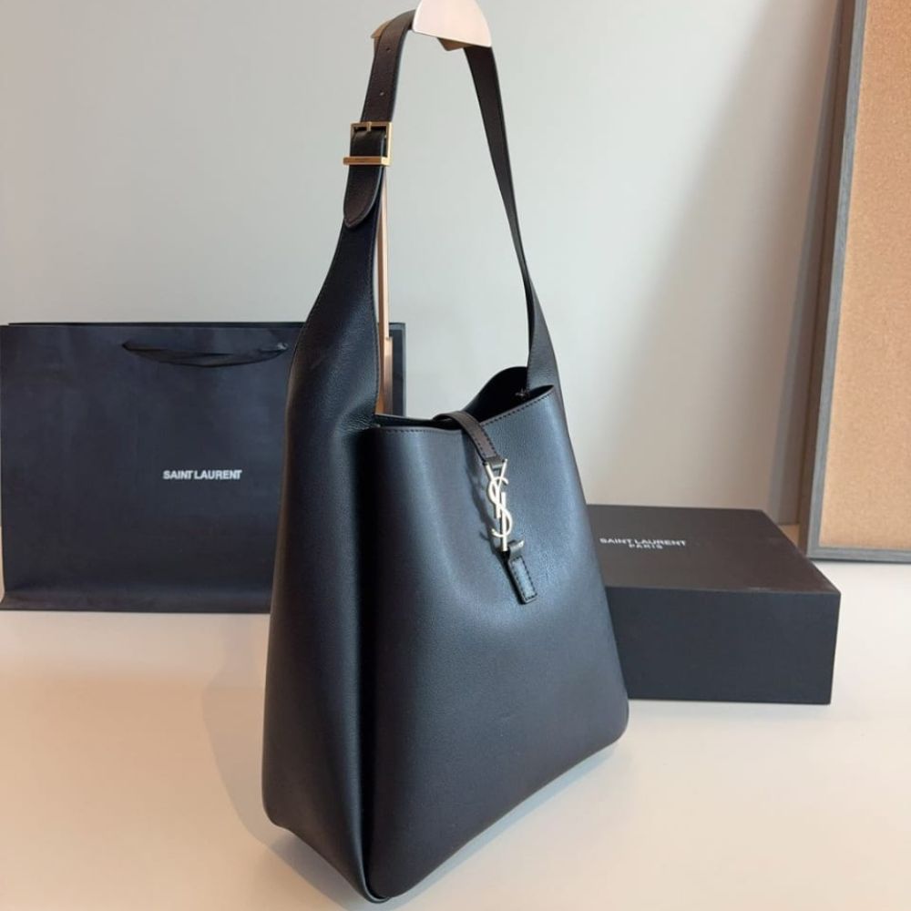 Saint Laurent Le 5 À 7 Soft Small Hobo Bag In Smooth Leather Black 713938Aaauq1000 - Image 3