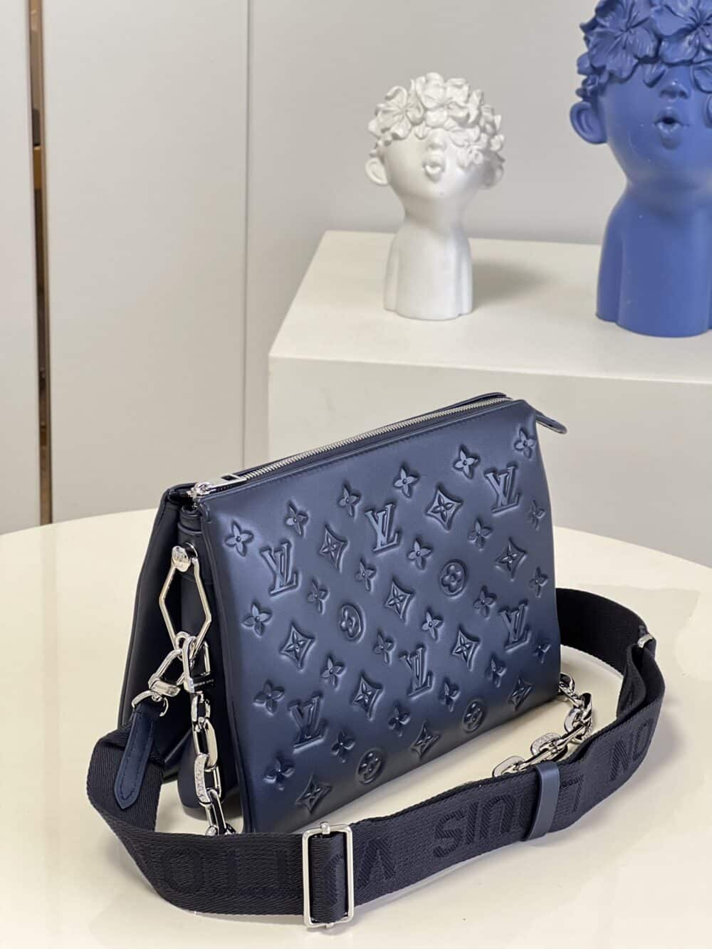 LOUIS VUITTON COUSSIN PM 26CM BLUE M20379 - Image 6