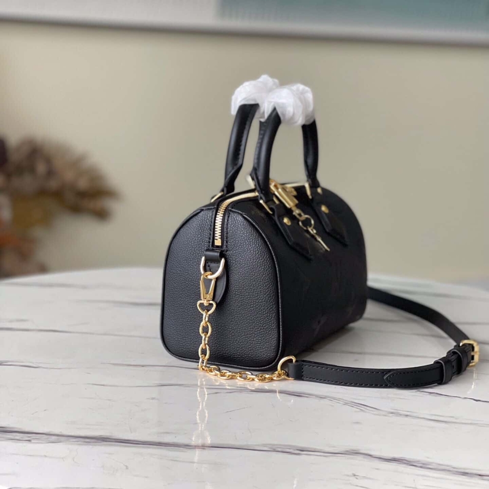 Alternative view of LOUIS VUITTON SPEEDY BANDOULIÈRE 20 BLACK 20CM M58953