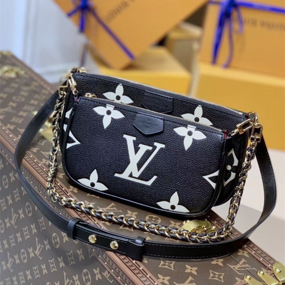 Alternative view of LOUIS VUITTON MULTI POCHETTE ACCESSOIRES BLACK 25CM M45777