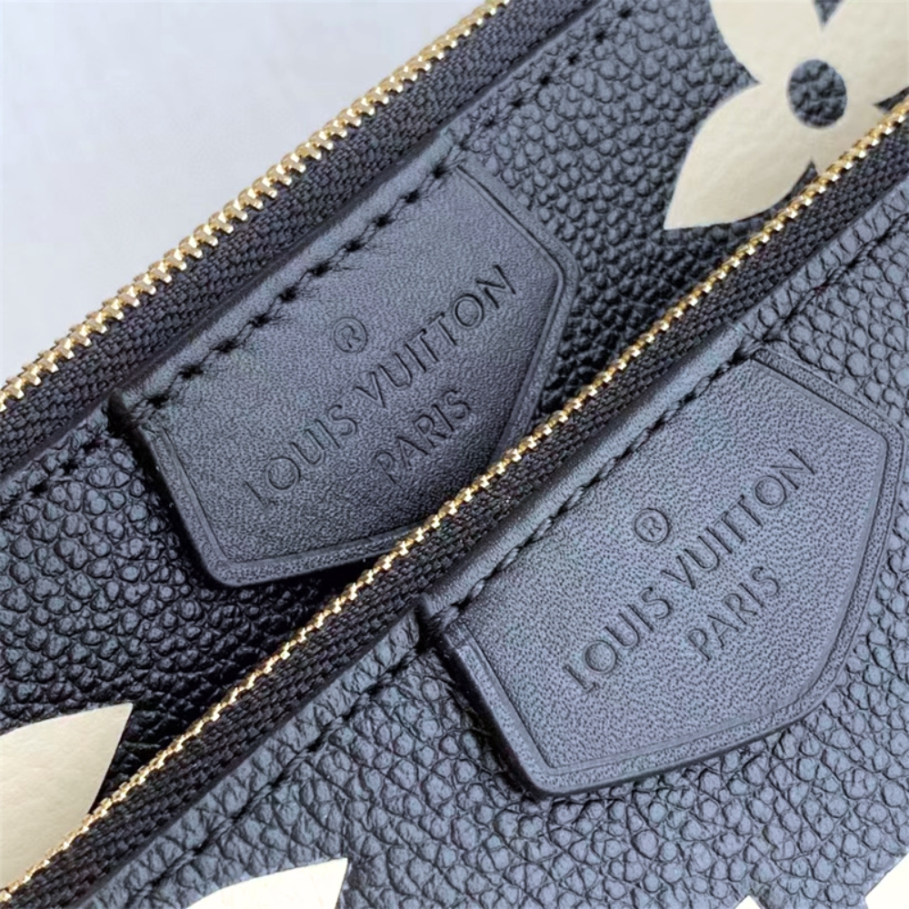 LOUIS VUITTON MULTI POCHETTE ACCESSOIRES BLACK 25CM M45777 - Image 5