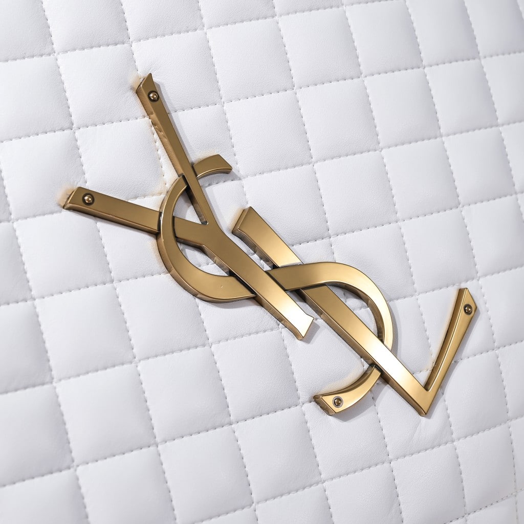 SAINT LAURENT ICARE MAXI SHOPPING BAG IN QUILTED 50CM WHITE - Image 4