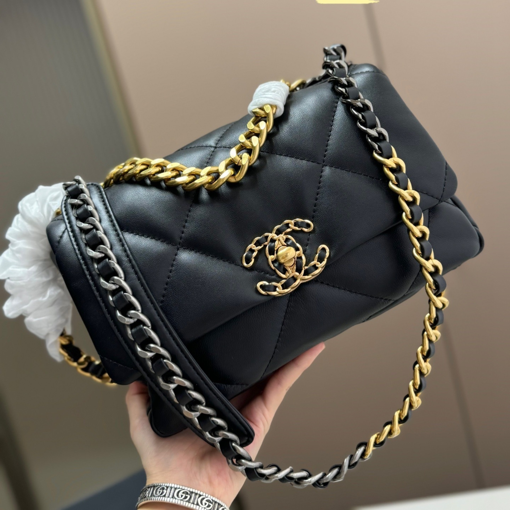 Chanel 19 Handbag Shiny Gold And Silver Tone Black 26Cm AS1160 B04852 94305 - Image 6