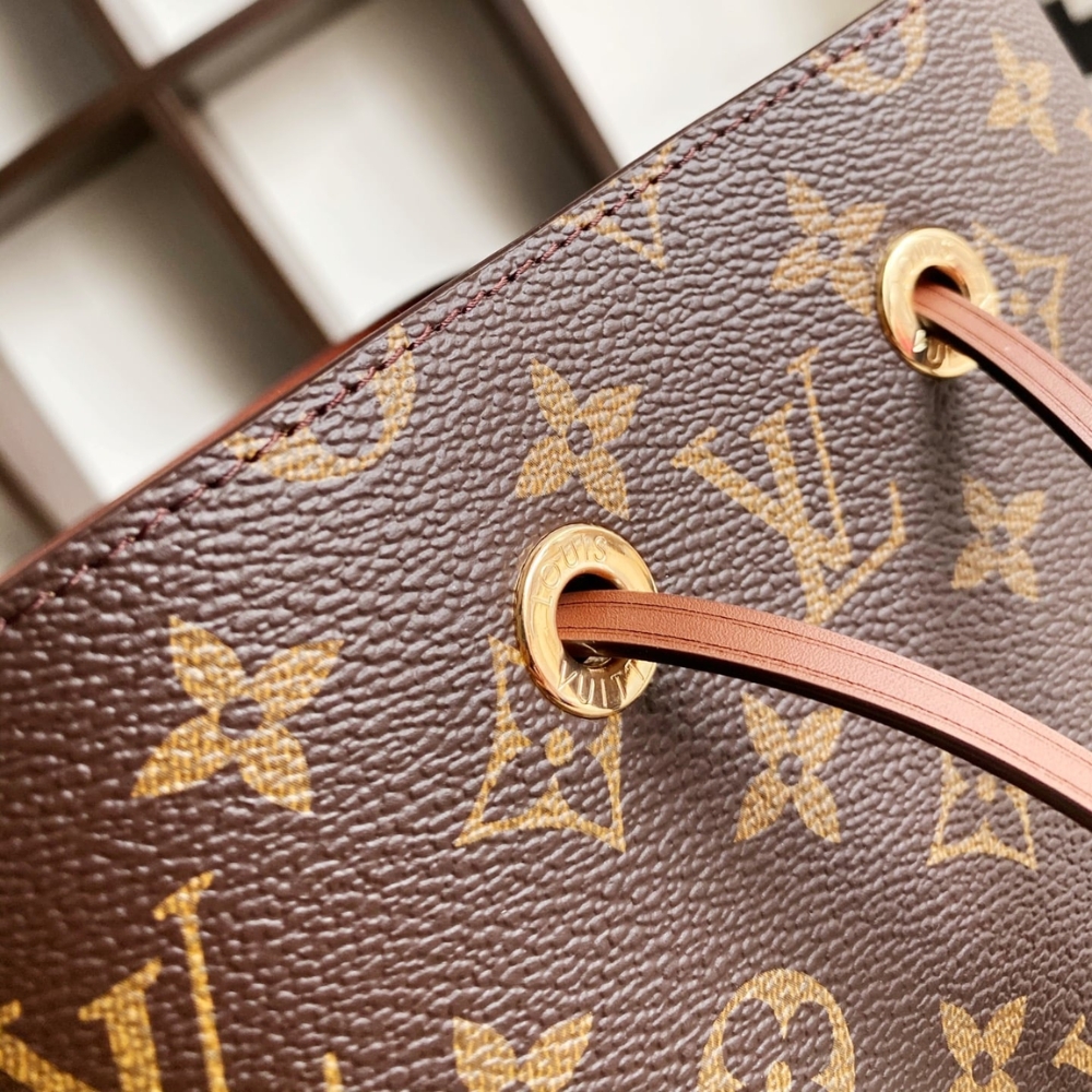 LOUIS VUITTON NÉONOÉ MM CARAMEL BROWN 26CM M44887 - Image 4