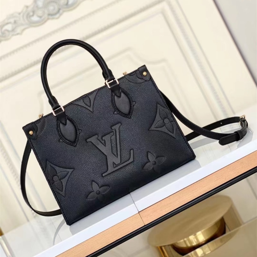 Alternative view of LOUIS VUITTON ONTHEGO PM BLACK 25CM M45653