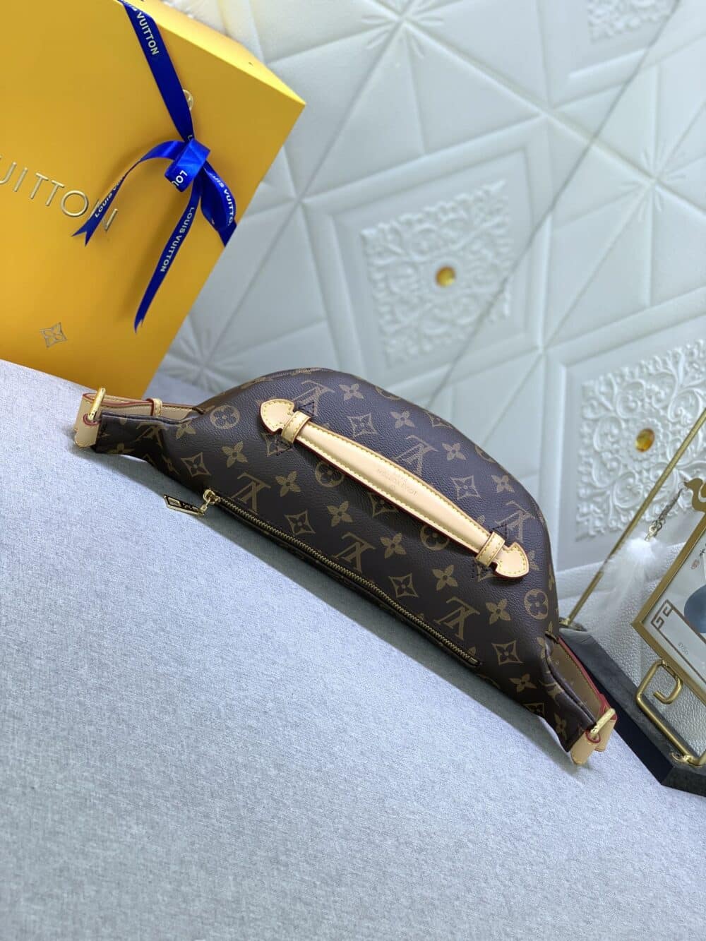 LOUIS VUITTON MONOGRAM BUMBAG BROWN 37CM M43644 - Image 6