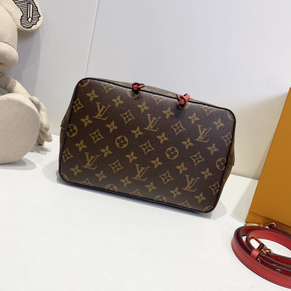 LOUIS VUITTON NÉONOÉ MM BAG RED 26CM M44021 - Image 4