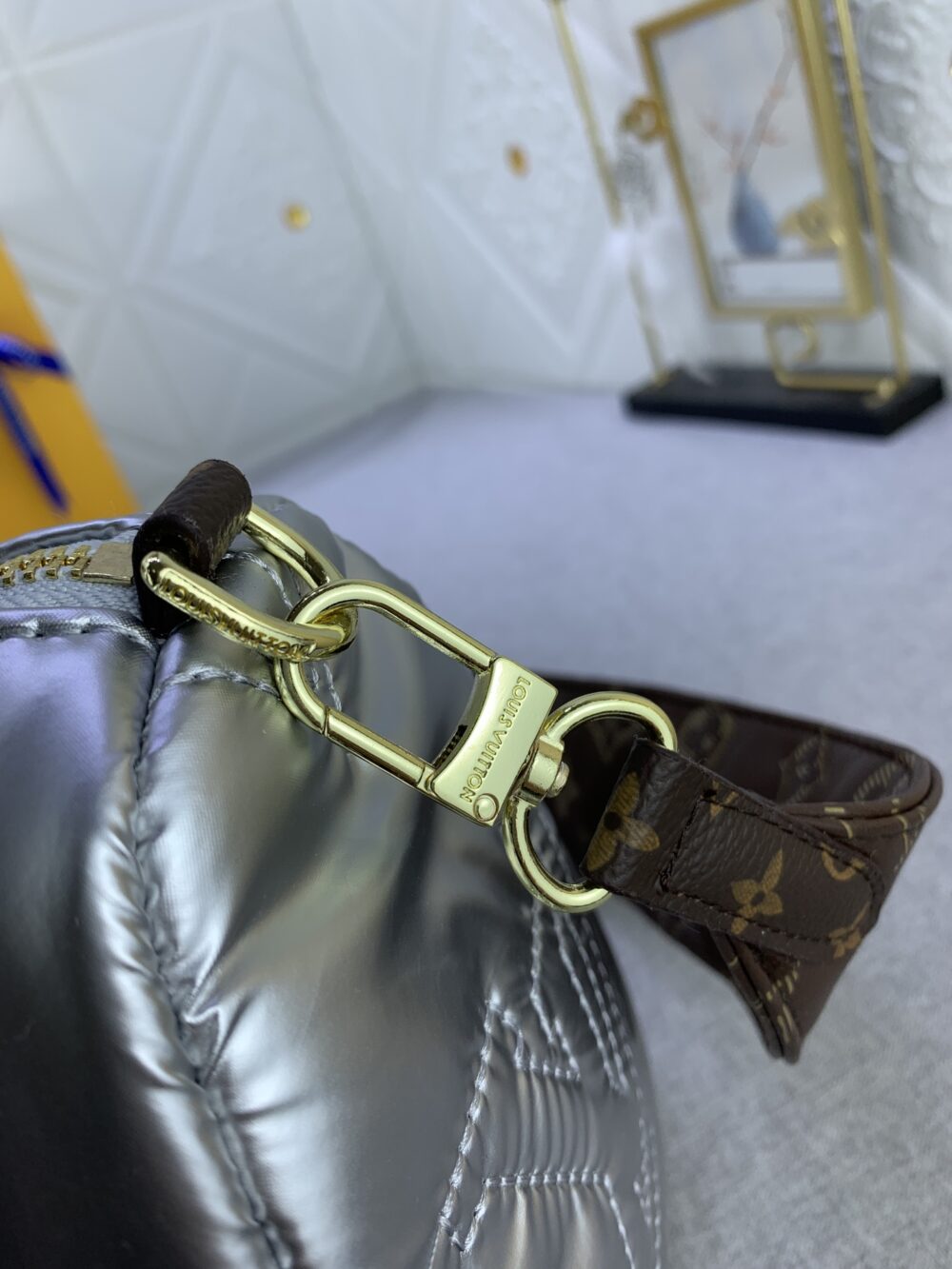 LOUIS VUITTON SPEEDY BANDOULIÈRE 25 SILVER M20973 - Image 10