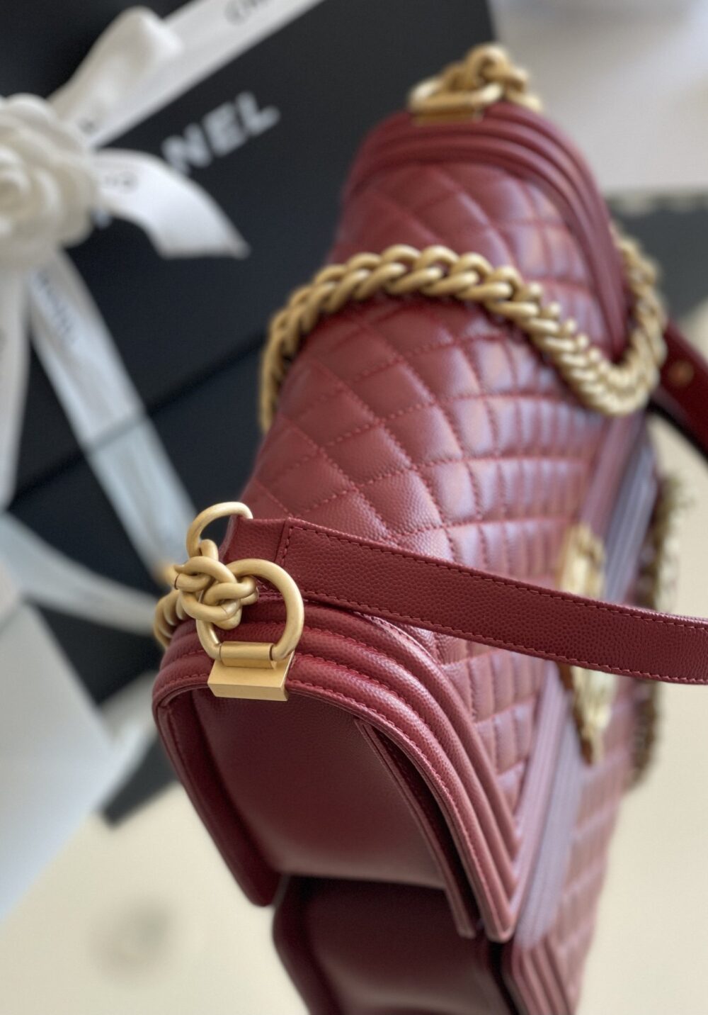 CHANEL MEDIUM BOY CAVIAR HANDBAGS RED 25CM - Image 5