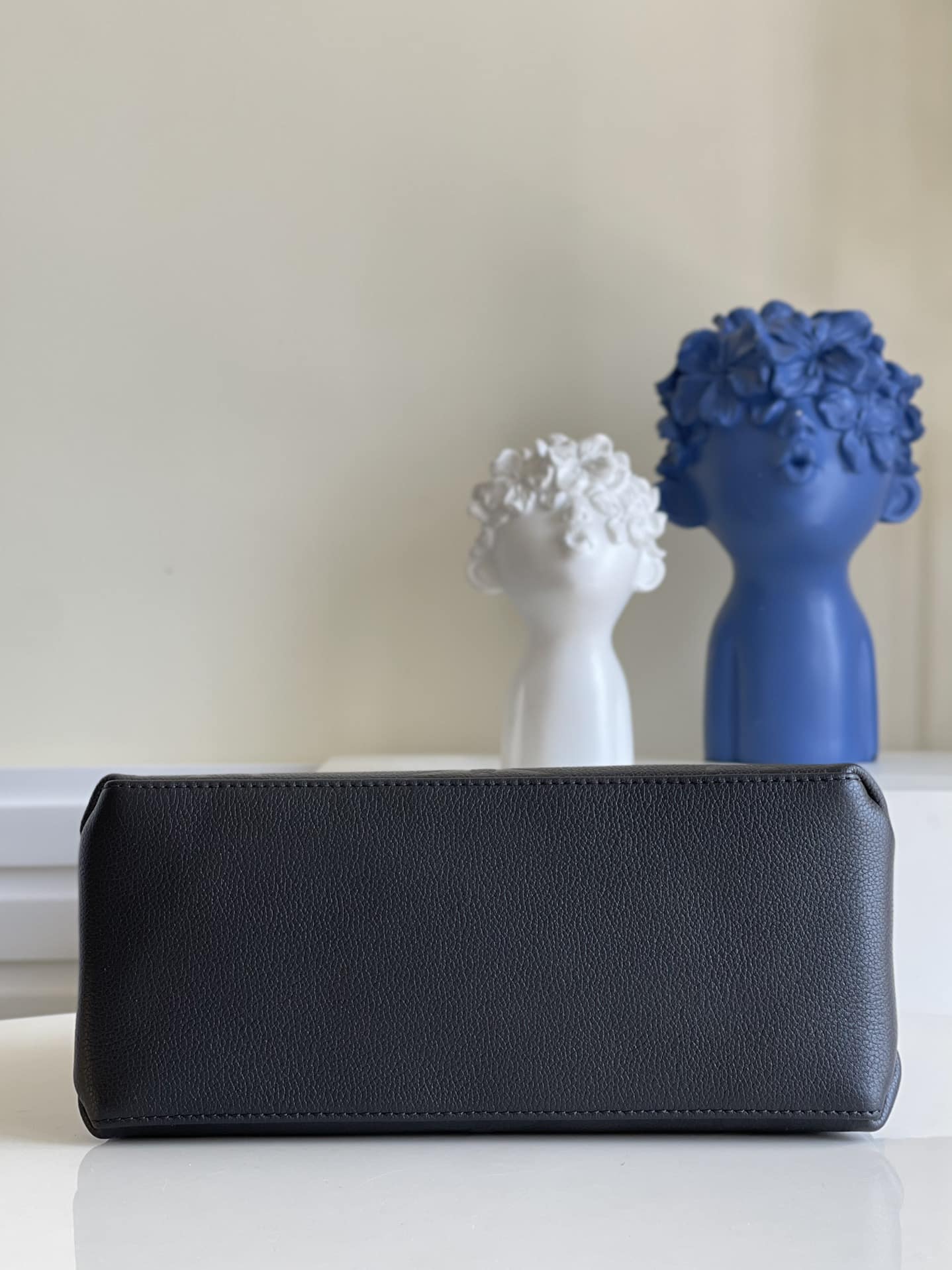 LOUIS VUITTON PETIT PALAIS MONOGRAM EMPREINTE LEATHER BLACK 29CM M58916 - Image 5