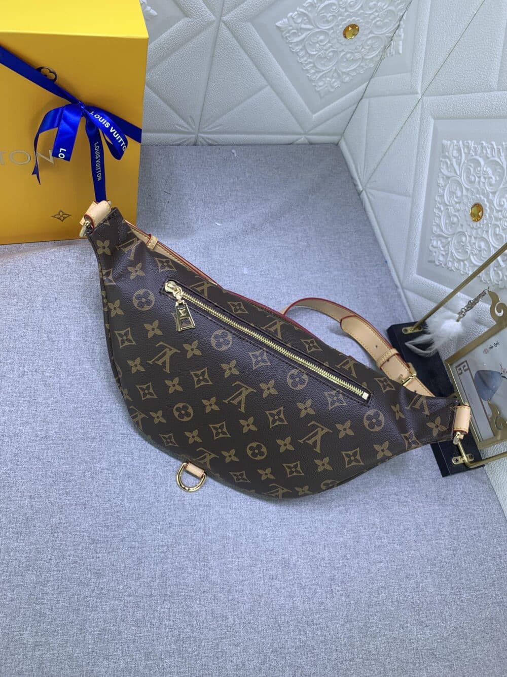LOUIS VUITTON MONOGRAM BUMBAG BROWN 37CM M43644 - Image 3