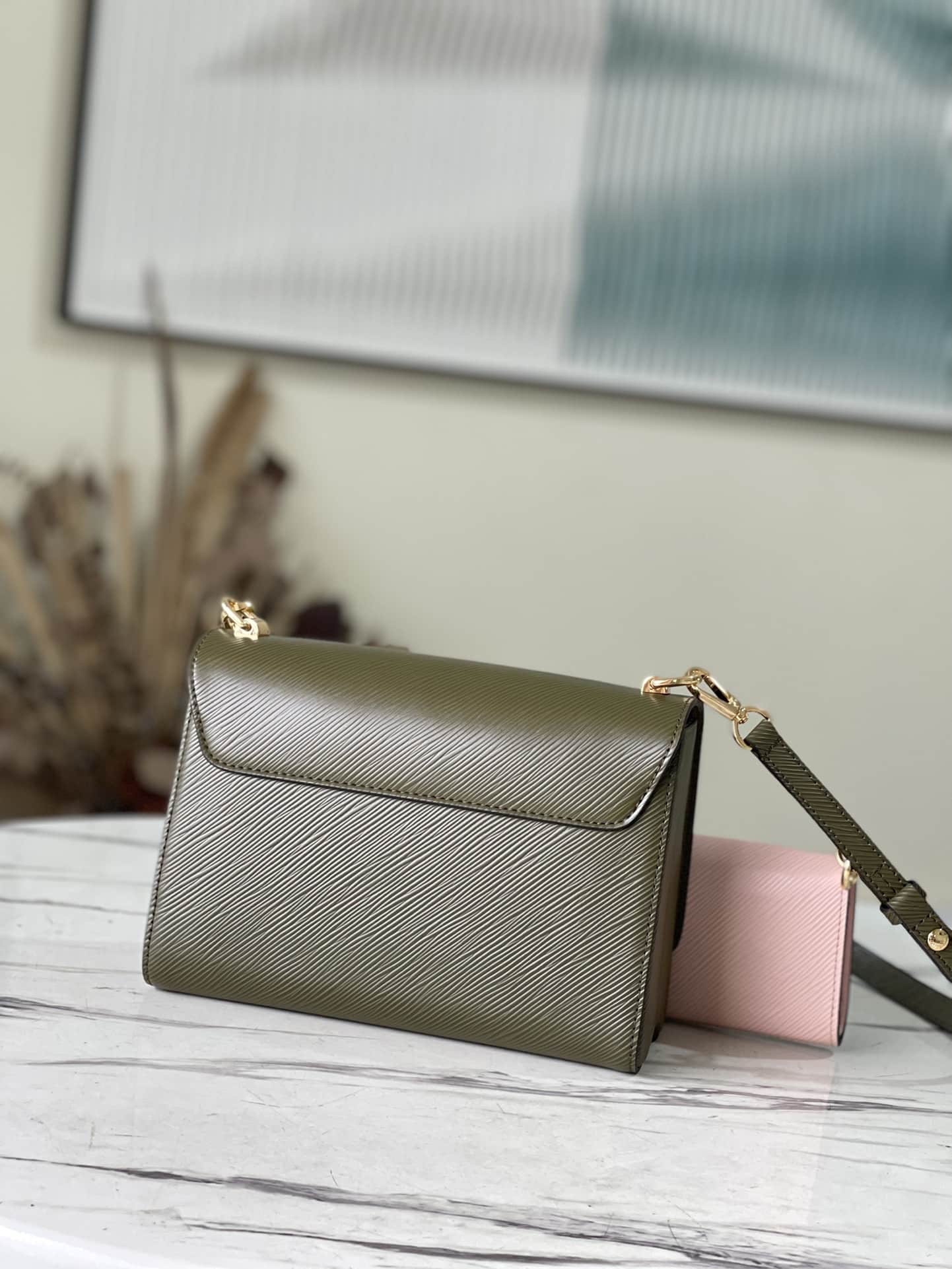 LOUIS VUITTON TWIST MM 23CM KHAKI M59884 - Image 9