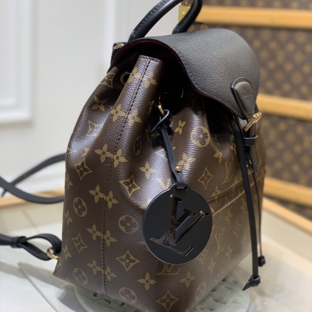Alternative view of Louis Vuitton Montsouris PM Black 33Cm M45515