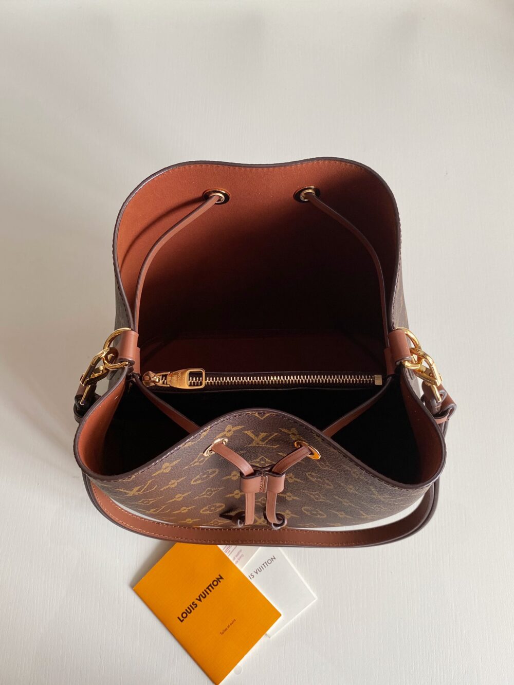 LOUIS VUITTON NÉONOÉ MM BROWN 26CM M44887 - Image 8