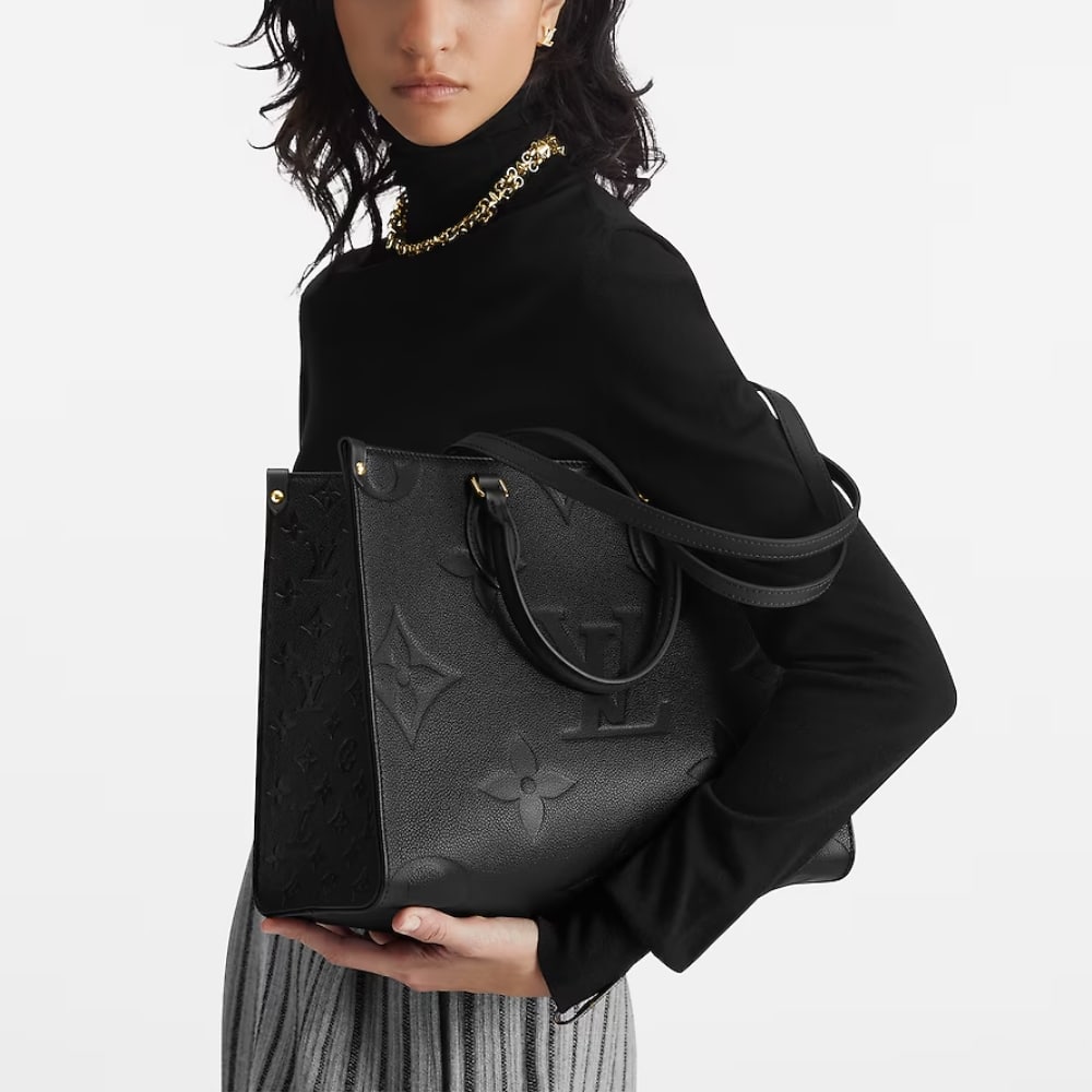 LOUIS VUITTON ONTHEGO MM BLACK 35CM M45595 - Image 5