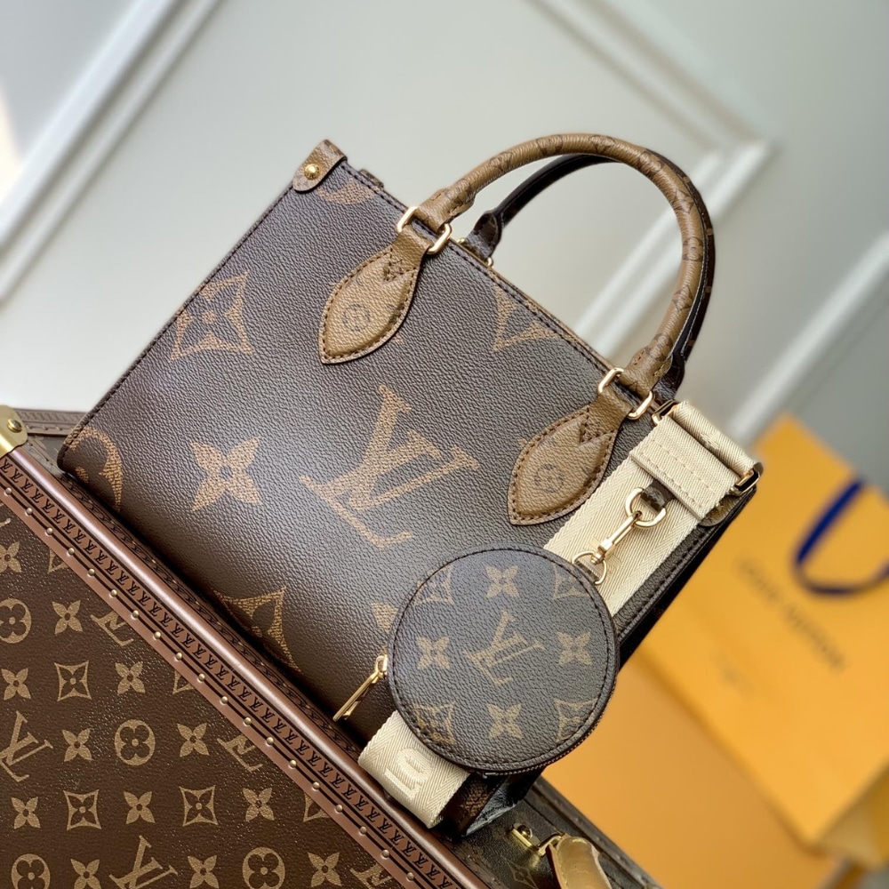 Alternative view of LOUIS VUITTON ONTHEGO PM BROWN 25CM M46373