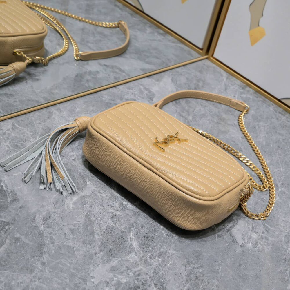 SAINT LAURENT LOU CAMERA BAG IN QUILTED LEATHER BEIGE 18CM - Image 8