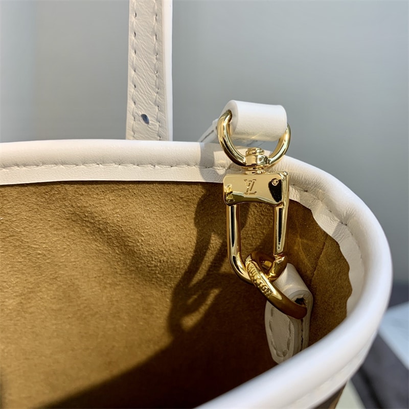 LOUIS VUITTON NANO LOCKME BUCKET 17CM M81489 - Image 9