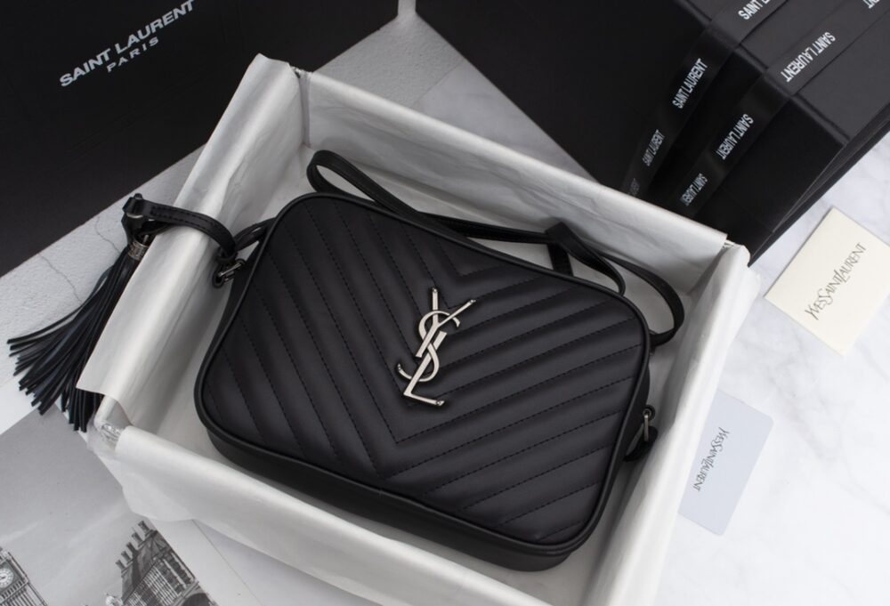SAINT LAURENT LOU CAMERA BAG IN QUILTED BLACK SILVER LEATHER 23CM 612544DV7041000 - Image 5