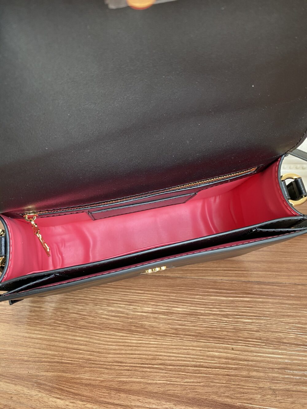 LOUIS VUITTON PONT 9 23CM M55948 - Image 8