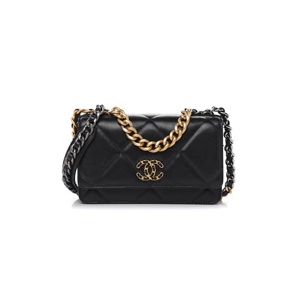 CHANEL CROSSBODY BAG BLACK 19CM AP1450