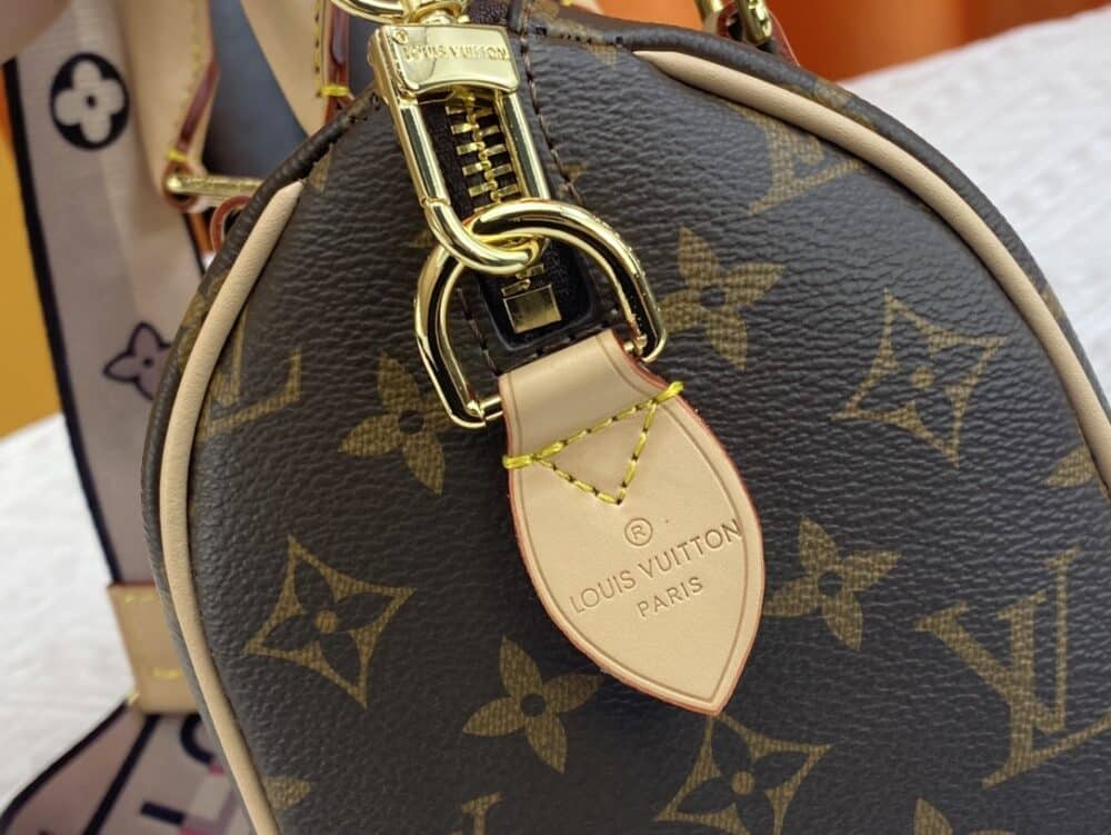LOUIS VUITTON SPEEDY BANDOULIÈRE 20 FUCHSIA M45948 - Image 4