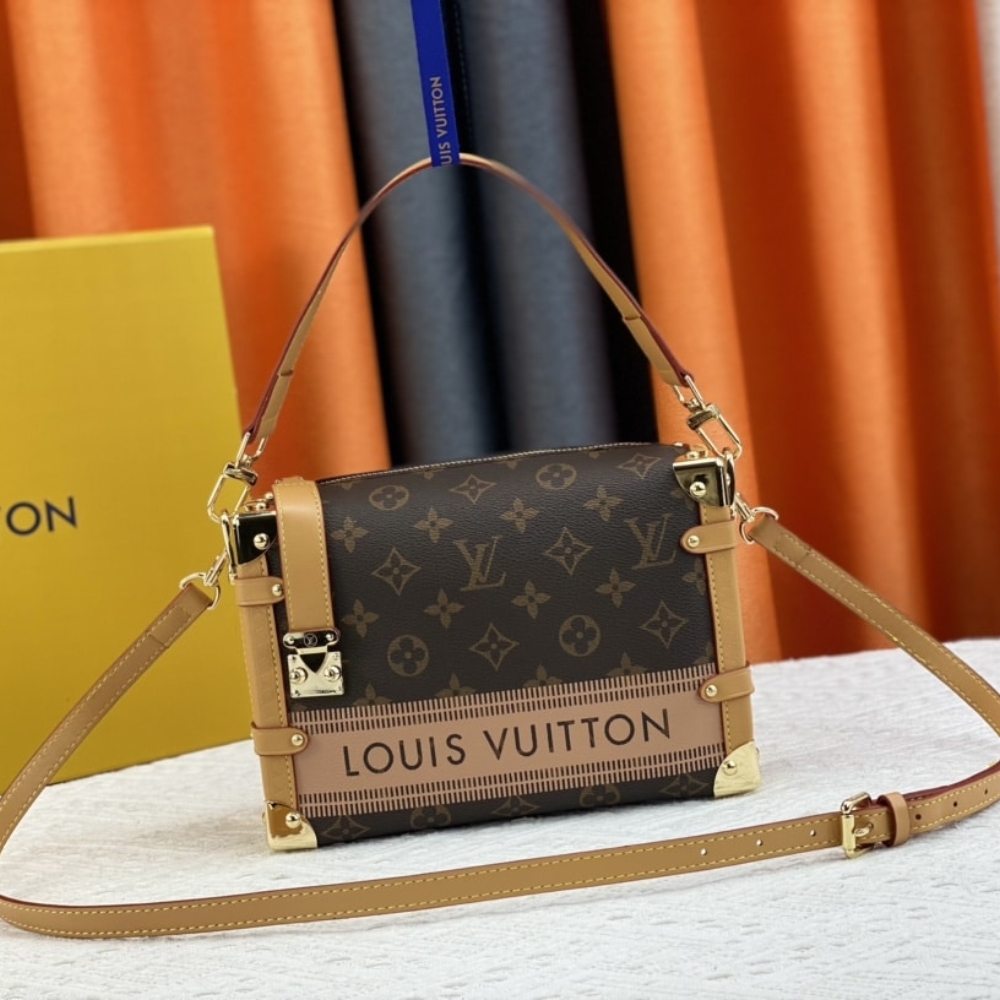 Alternative view of LOUIS VUITTON SIDE TRUNK MM MONOGRAM 23CM