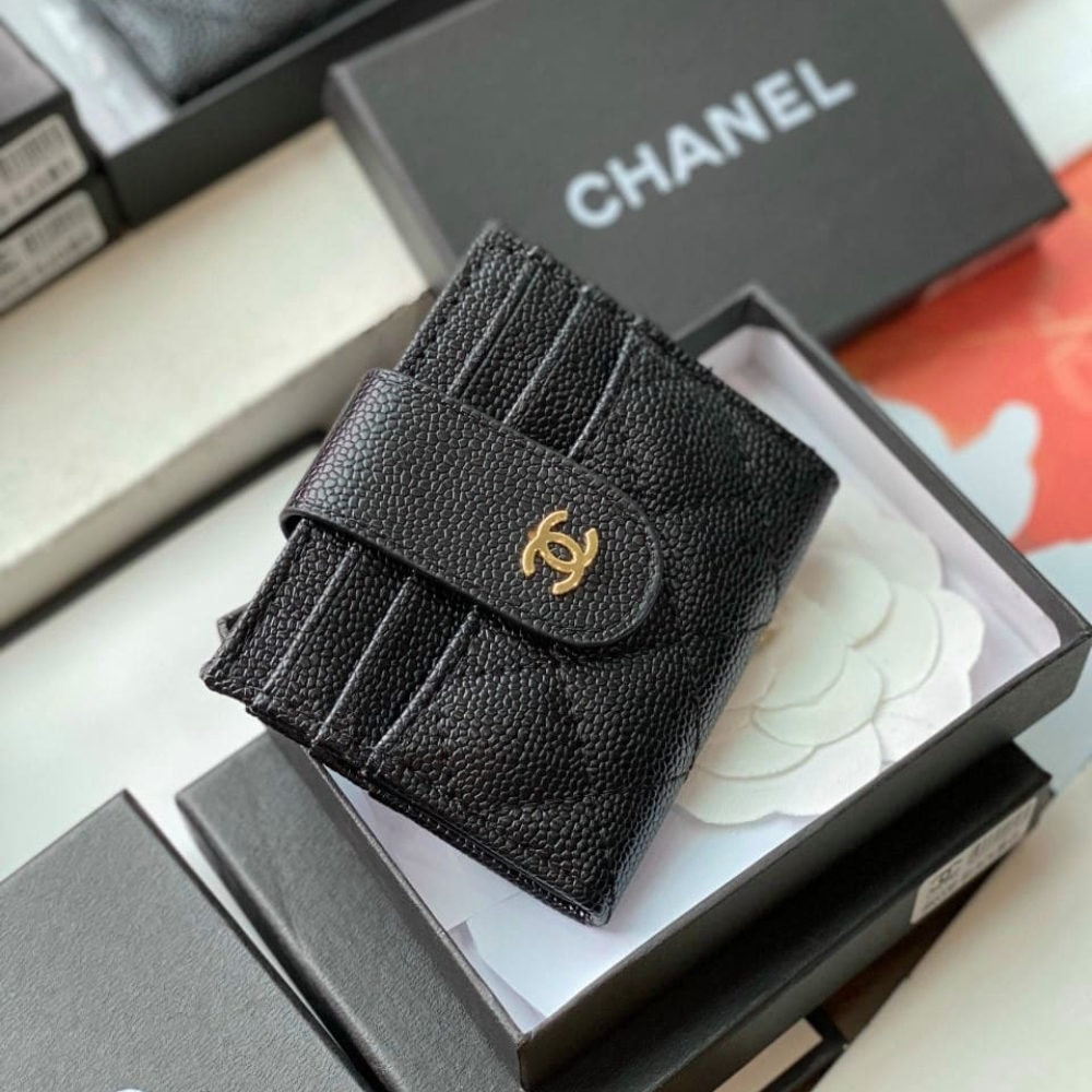 Alternative view of CHANEL CARD HOLDER BLACK WITH GOLD HARDWARE 12CM