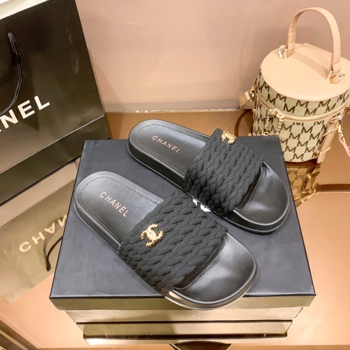 Alternative view of CHANEL BRAIDED SLIDES BLACK
