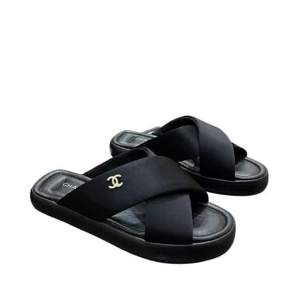 CHANEL CC LOGO CRISS CROSS SLIDES BLACK