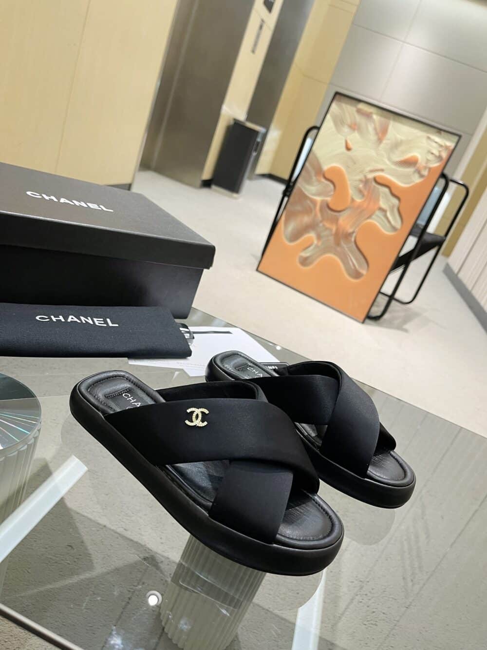 CHANEL CC LOGO CRISS CROSS SLIDES BLACK - Image 3