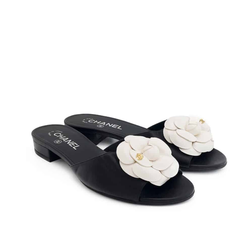 CHANEL WHITE CAMELLIA SLIDES BLACK