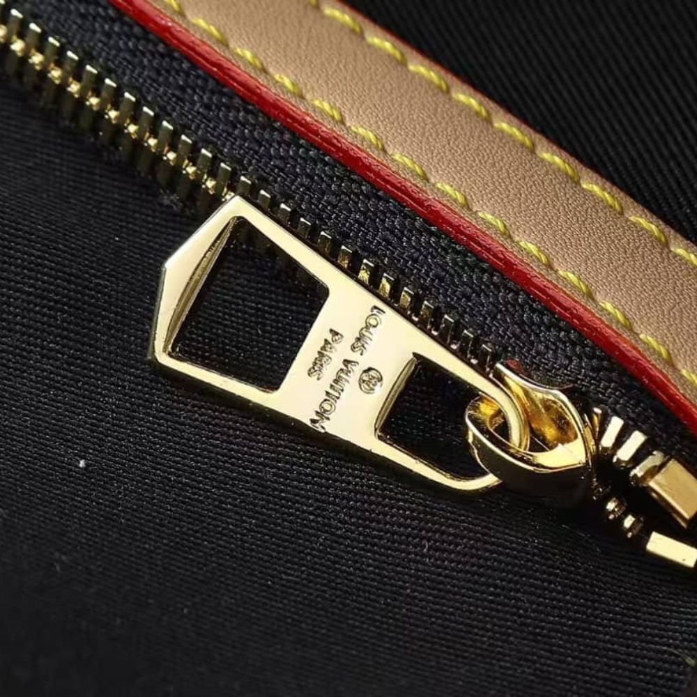 LOUIS VUITTON DIANE FUCHSIA 24CM M46049 - Image 7