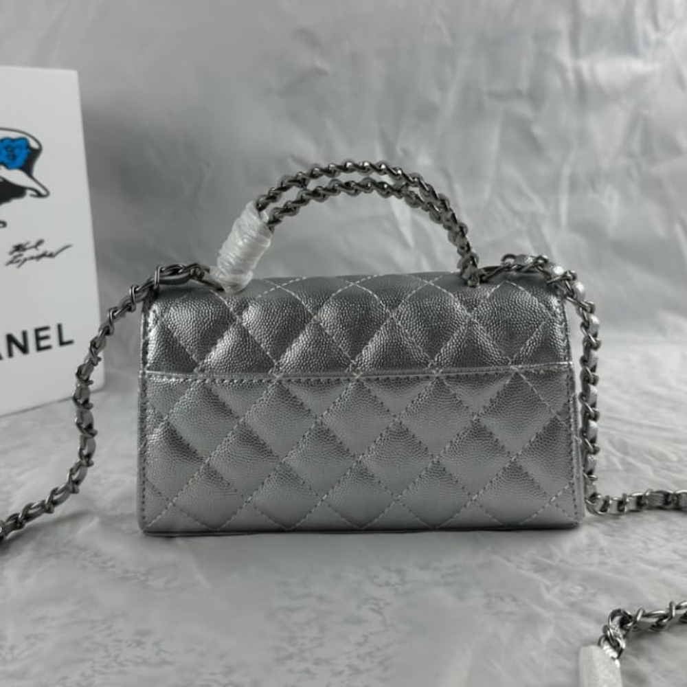 Chanel 23P Clutch With Chain Bag Grained Leather Silver 18cm - Image 3