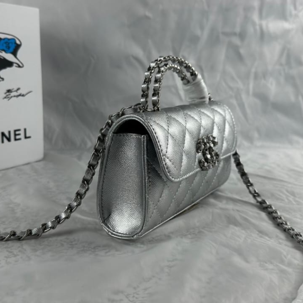 Chanel 23P Clutch With Chain Bag Grained Leather Silver 18cm - Image 9