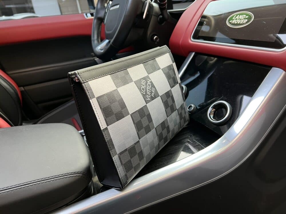 LOUIS VUITTON DISCOVERY POCHETTE DAMIER GRAPHITE WHITE CLUTCH 27CM N60412 - Image 9