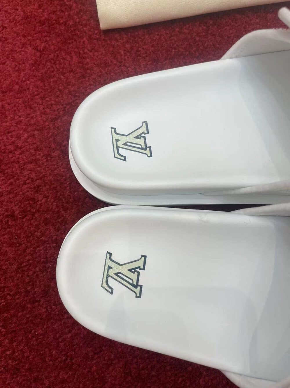 LOUIS VUITTON DAMIER FLAT SLIDES WHITE - Image 4
