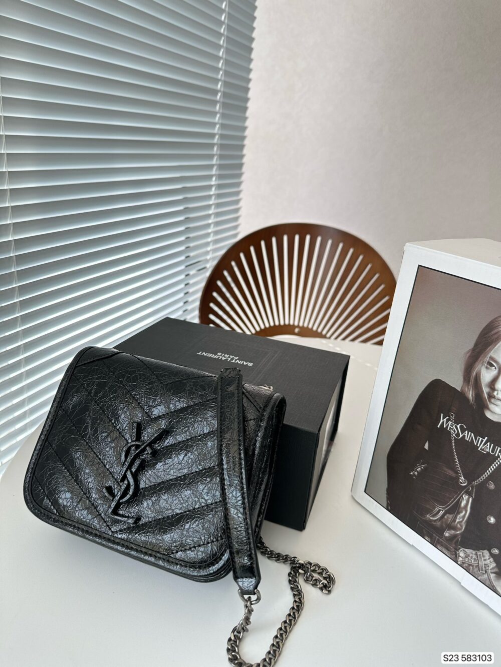 Alternative view of SAINT LAURENT NIKI VINTAGE LEATHER CHAIN WALLET BLACK 19CM 583103 0EN04 1000