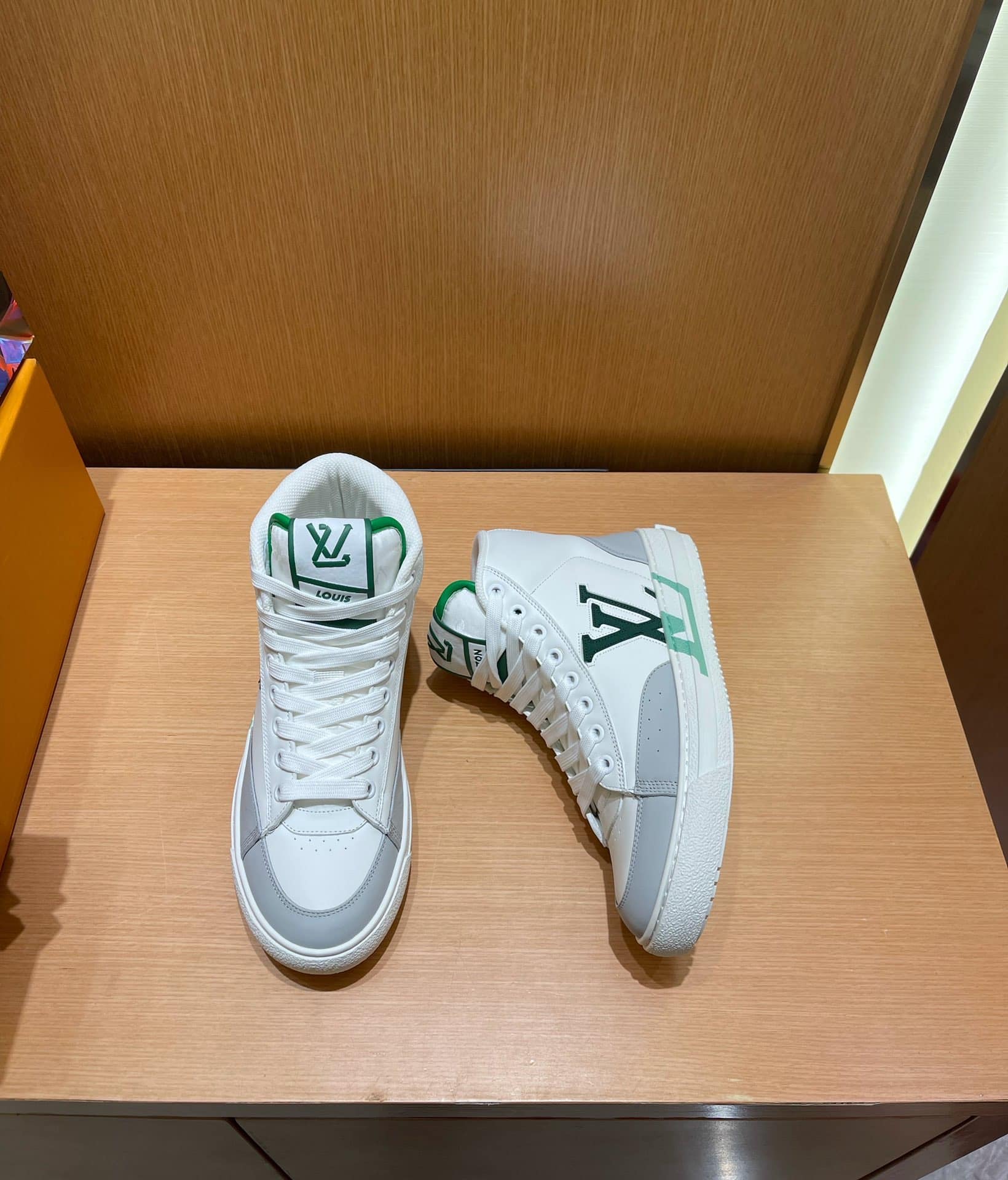 LOUIS VUITTON CHARLIE SNEAKER BOOT 1A9JMA - Image 7