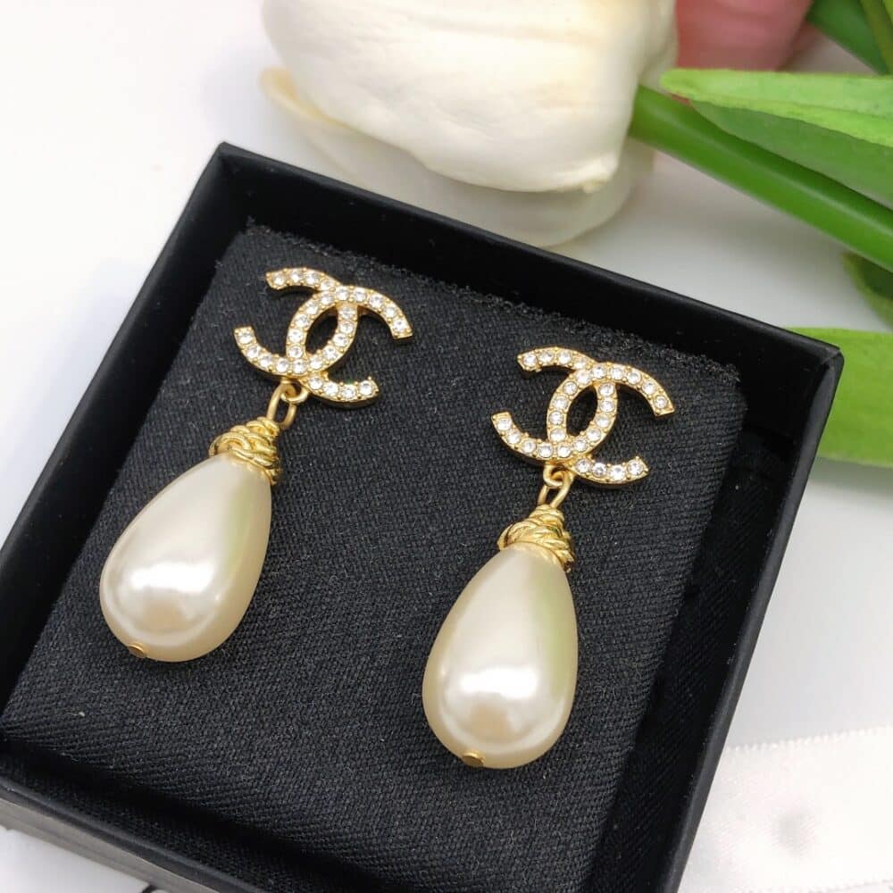 CHANEL CC EARRINGS - Image 6