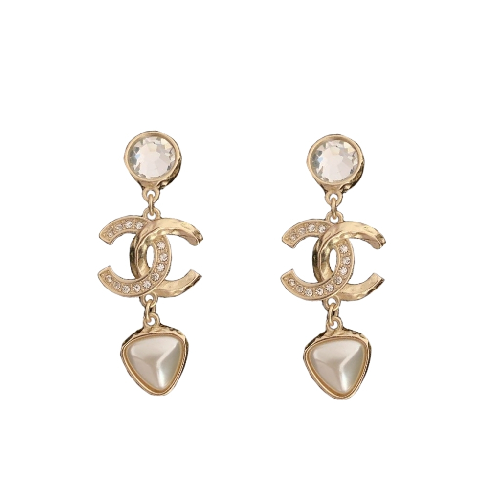 CHANEL PEARL GOLD EARRINGS