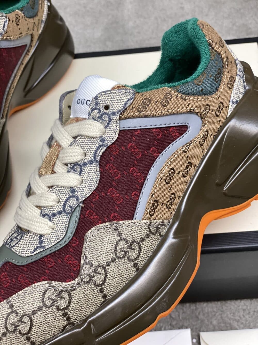GUCCI WOMEN'S GG RHYTON SNEAKER ‎619891 99WG0-6060 - Image 3